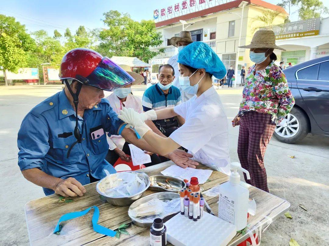跟隨我們的鏡頭，看看基層公衛(wèi)服務(wù)的“一時四季”